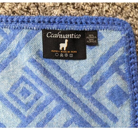LN Super Soft Ccahuantico Peru blue patturn 50% Alpaca throw blanket - Picture 4 of 5